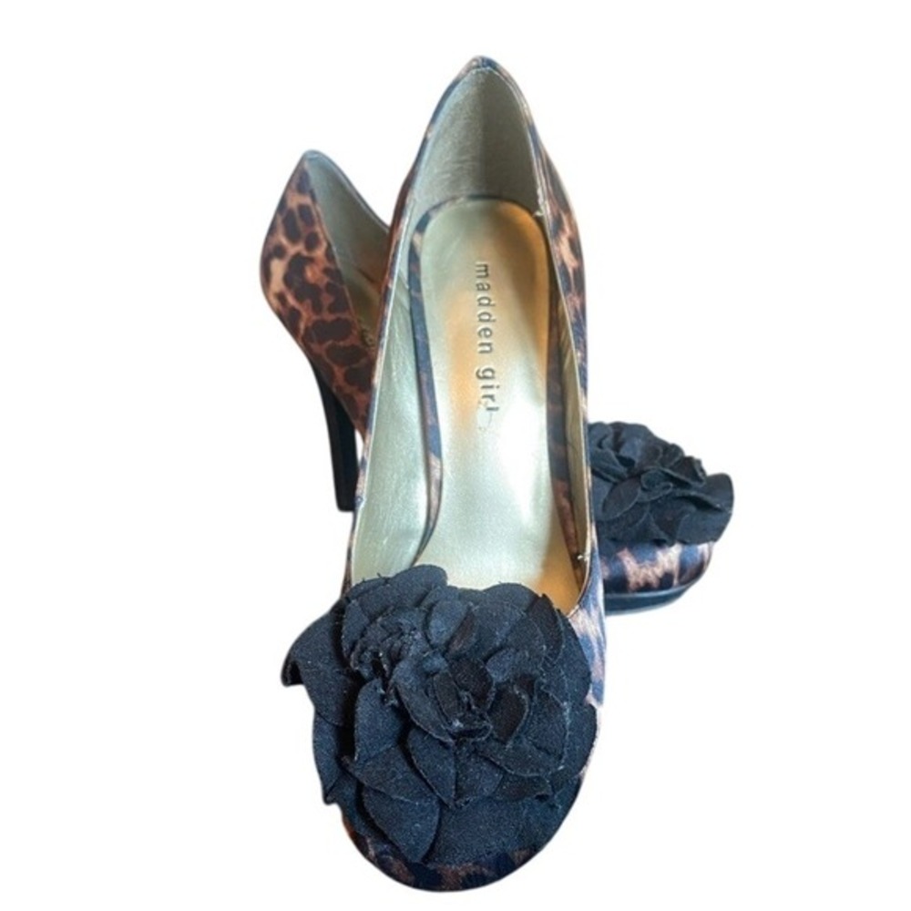 Madden Girl Leopard Platform Heels Black Flower Accent Party Special Occasion 8